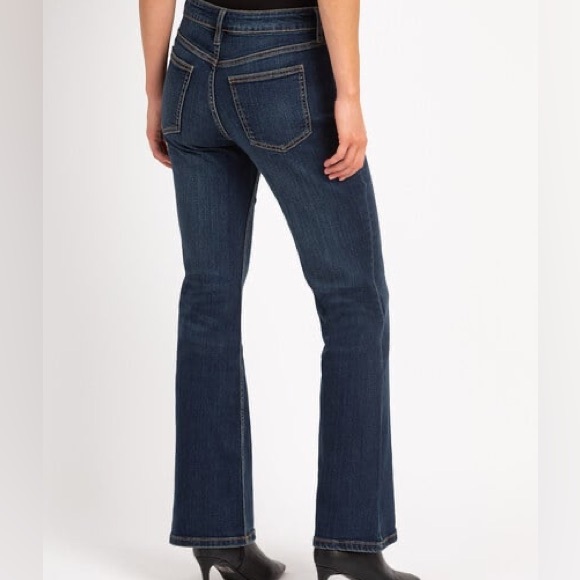 BOOTLEGGER OLIVIA BOOTCUT JEANS - Picture 5 of 8